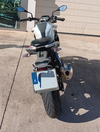 Moto BMW G310R