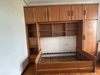 Urge venta Cama nido de madera con armario