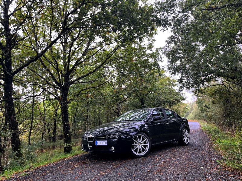 Alfa Romeo 159 3.2 Q4 2006 - foto 1