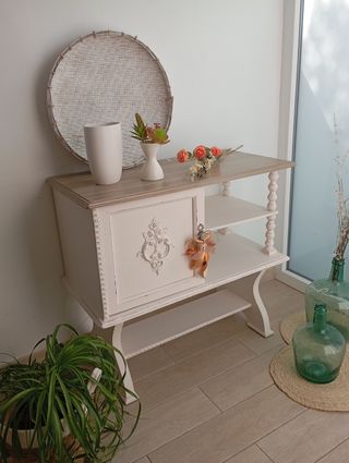 Mueble auxiliar castellano madera