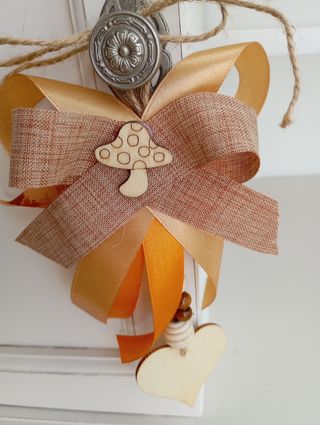 Mueble auxiliar castellano madera