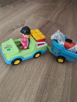 Playmobil 1.2.3. Coche con caballo y figura.