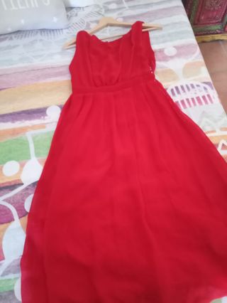 Vestido rojo para eventos.
Precio negociable 