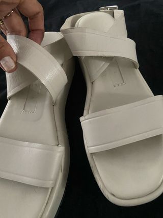 Sandalias ZARA Beige / envio no disponible 