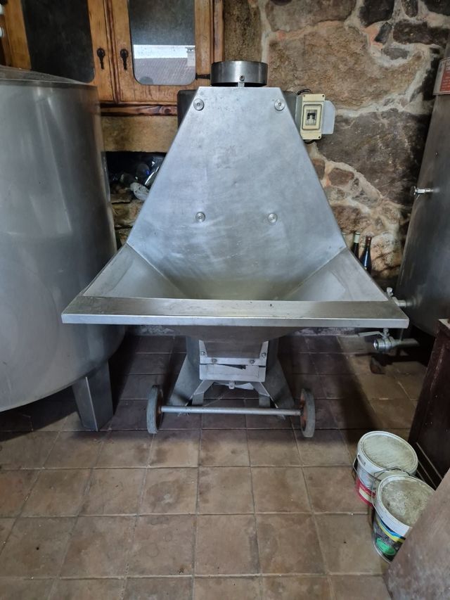 Despalilladora Estrujadora Bombea