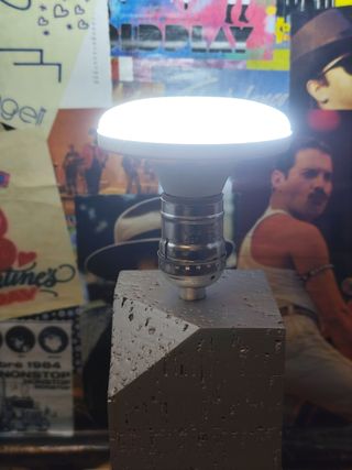 Lampada artigianale da tavolo
