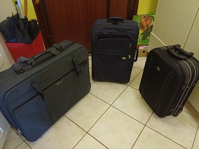 Set Valigie Atlantic Nero e sansonite 