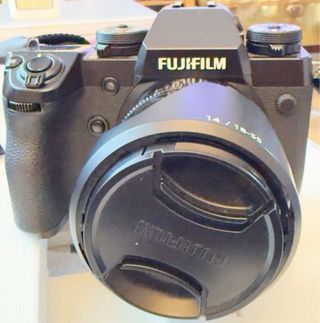 Fujifilm XH1 con povos disparos