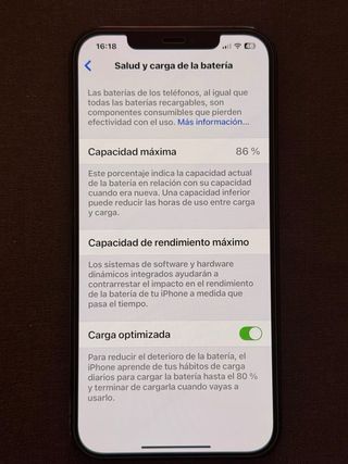 iPhone 12 Pro Max blu.