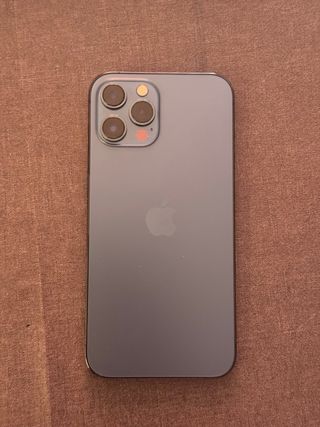 iPhone 12 Pro Max blu.