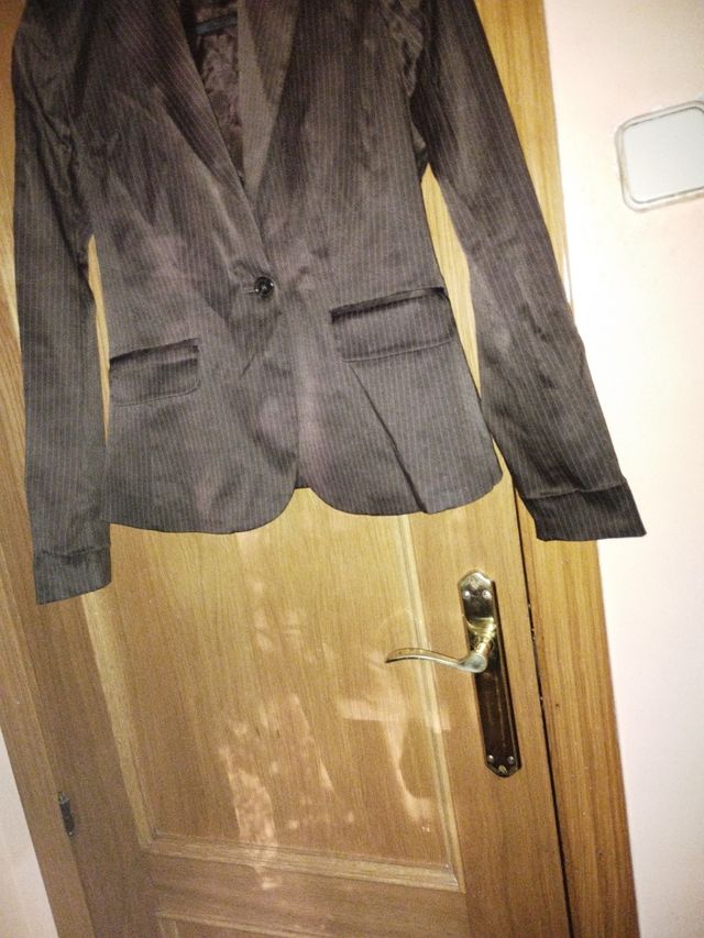 Chaqueta marrón elegante