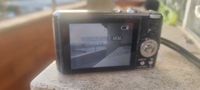 Cámara Panasonic Lumix Negra ojo leer