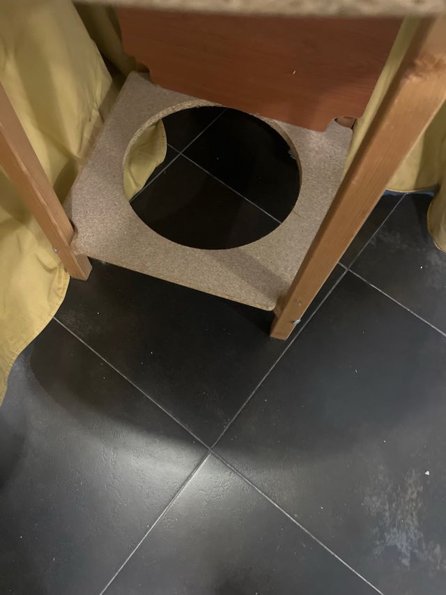 Mesa camilla verde tela de seda salvaje preciosa,