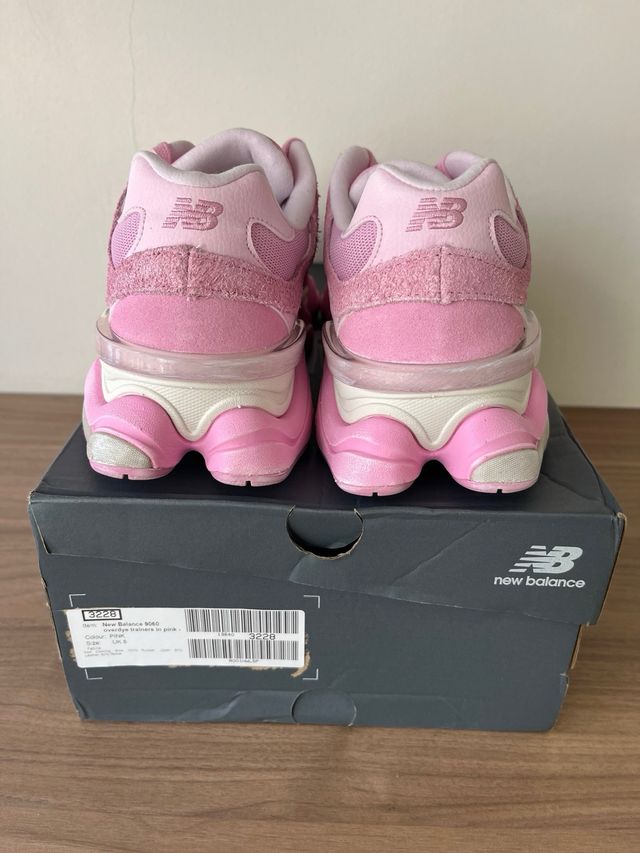 New Balance 9060 Esclusiva ASOS Rosa