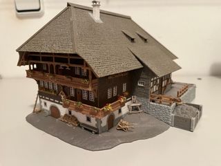 Granja con vivienda Faller H0.