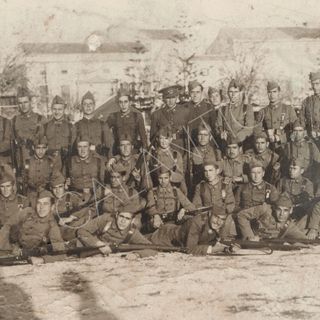 Foto soldados Infantería – República Española