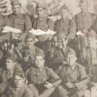 Foto soldados Infantería – República Española