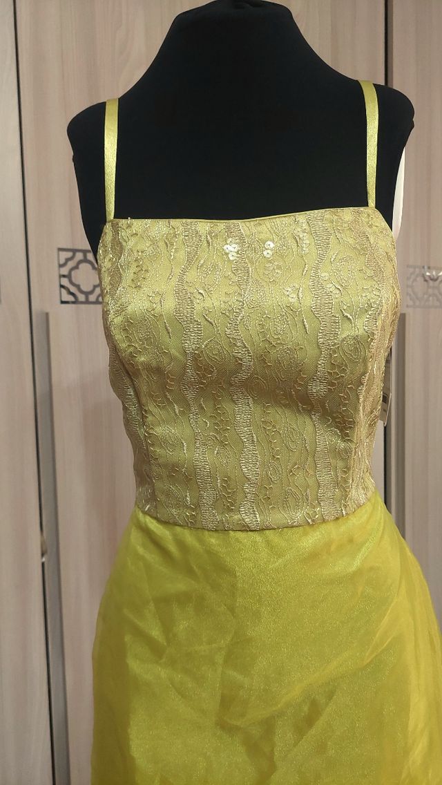 Abito elegante color lime Nuovo taglia 42.