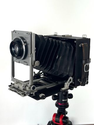 Cámara 4x5 Gran Formato  M.P.P. MK VI con Objetivo
