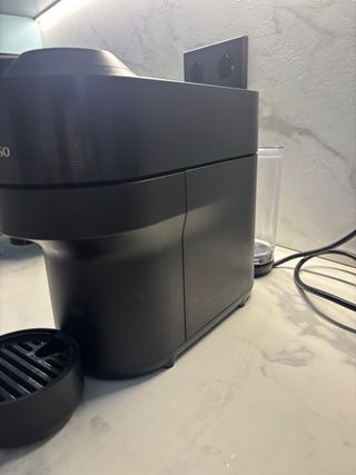 Cafetera cápsulas Nespresso DeLonghi Negra