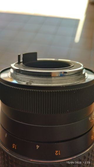 Objetivo Makinon 200mm f/3.3