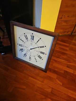 Orologio da muro quadrato 56x56 cm numeri romani