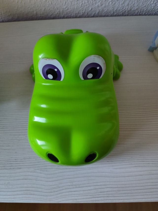 Cocodrilo sacamuelas divertido