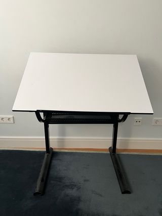 Mesa de dibujo técnico metálica