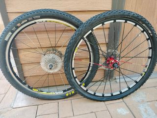 Juego Ruedas Mavic Crossmax 26 Tubeless