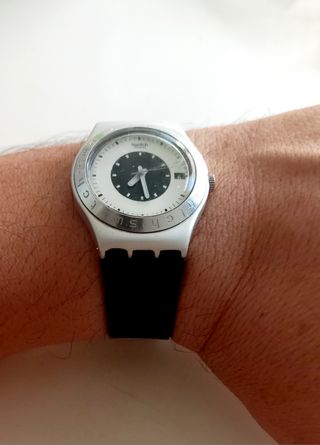 Reloj Swatch Irony YLS 1007