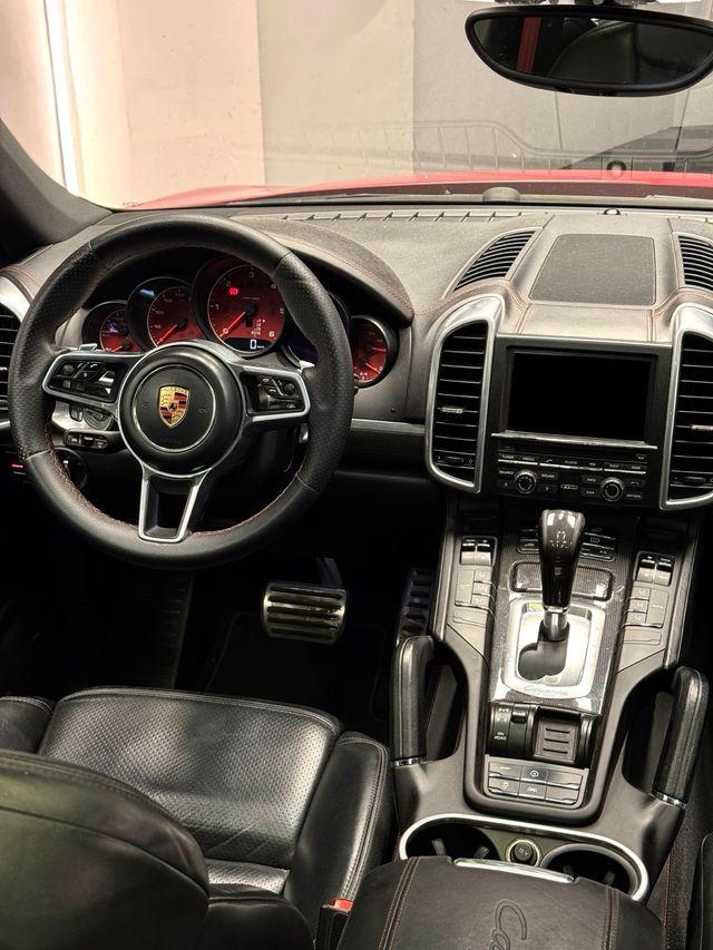 PORSCHE CAYENNE S KIT GTS ÚNICO