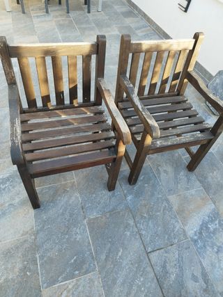 2 Sillones de jardín de madera