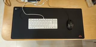 Lote Gaming: Alfombrilla, Teclado Mecánico y Rató