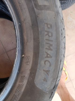 Neumático Michelín  primacy 4