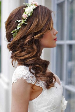 Estilista y maquilladora para eventos..
