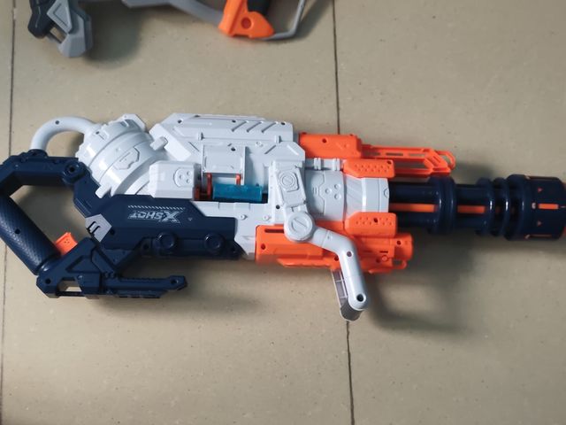 Pistola Nerf Accustrike AlphaHawk