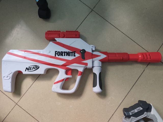 Pistola Nerf Accustrike AlphaHawk