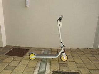 Monopattino Elettrico Ninebot C8 by Segway