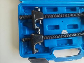 Extractor muelles suspensión