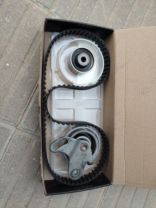 Correa distribución Hyundai Coupe
