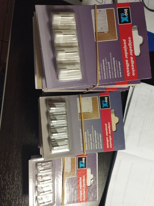 Colgadores Adhesivos Inofix (Pack)