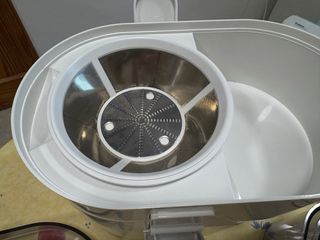 Licuadora Kenwood 150W - Como Nueva