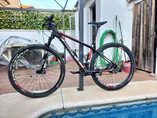 MMR Rakish 29 Carbono