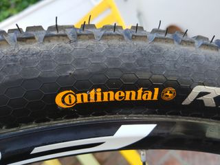 MMR Rakish 29 Carbono