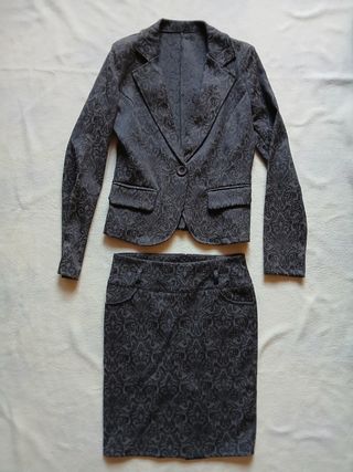 Completo elegante damascato grigio S