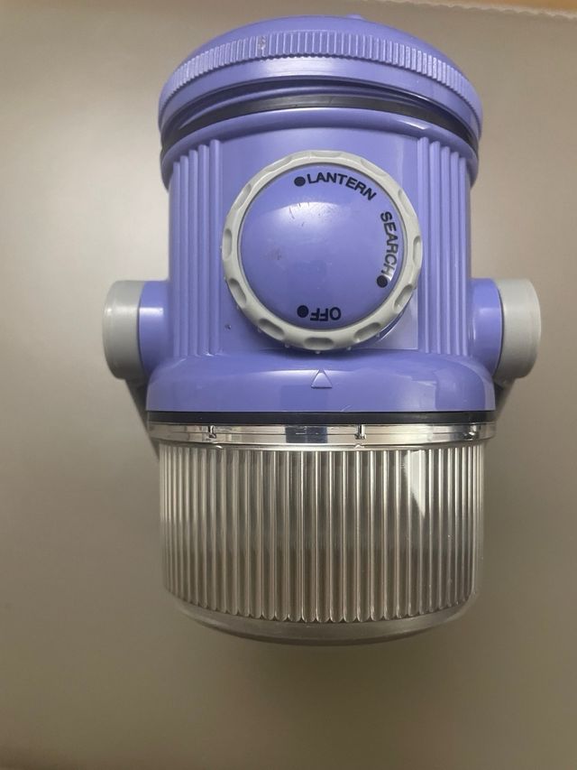 Lanterna torcia campeggio a batterie (no incluse)