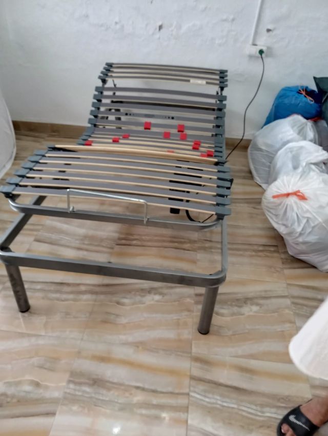 Somier cama metálico con láminas de madera