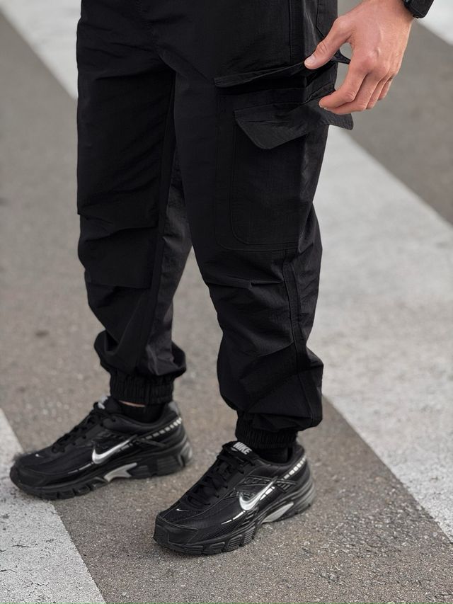 “NUEVO” Pantalones negros de Stone Island talla M