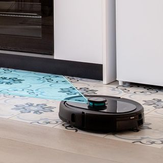 ✨ - Cecotec robot aspirador láser autovaciado