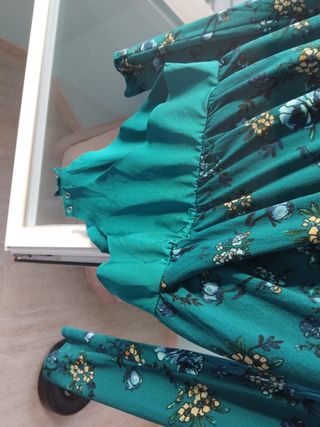 Body Bershka verde estampado floral